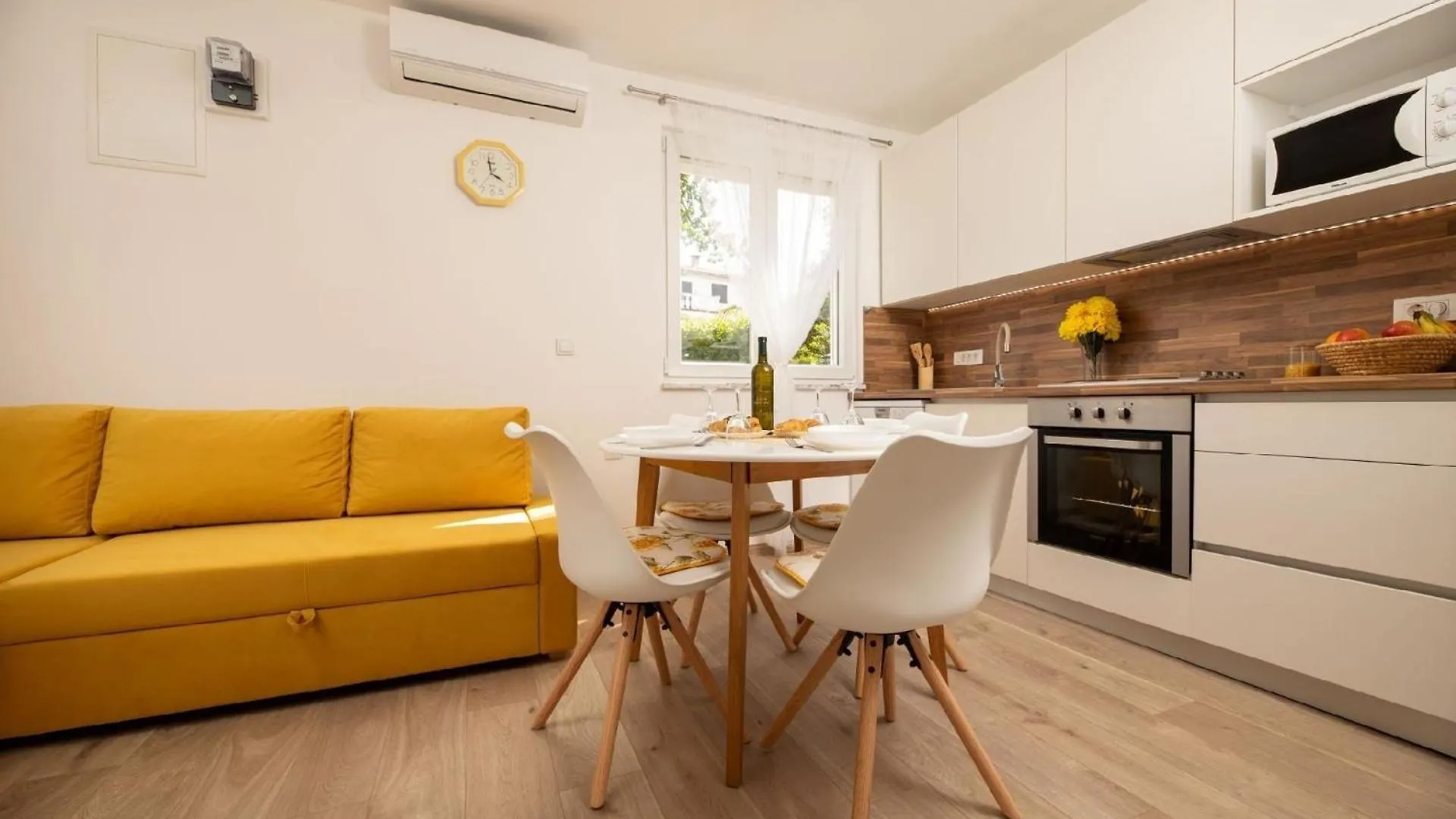 Ferienwohnung Fuer 4 Personen Ca 50 Qm In Njivice, Kvarner Bucht Krk