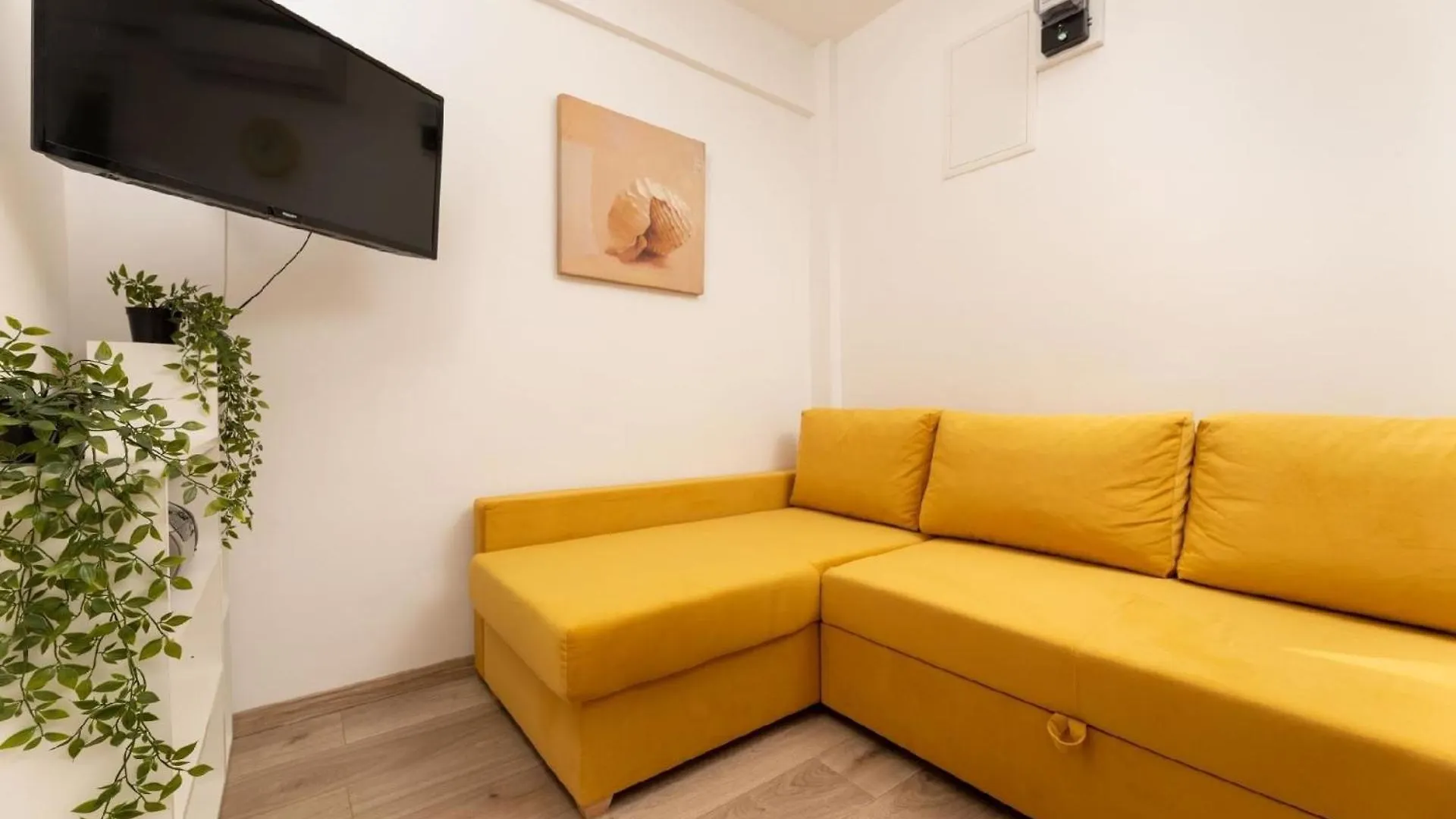 Apartment Ferienwohnung Fuer 4 Personen Ca 50 Qm In Njivice, Kvarner Bucht Krk Croatia